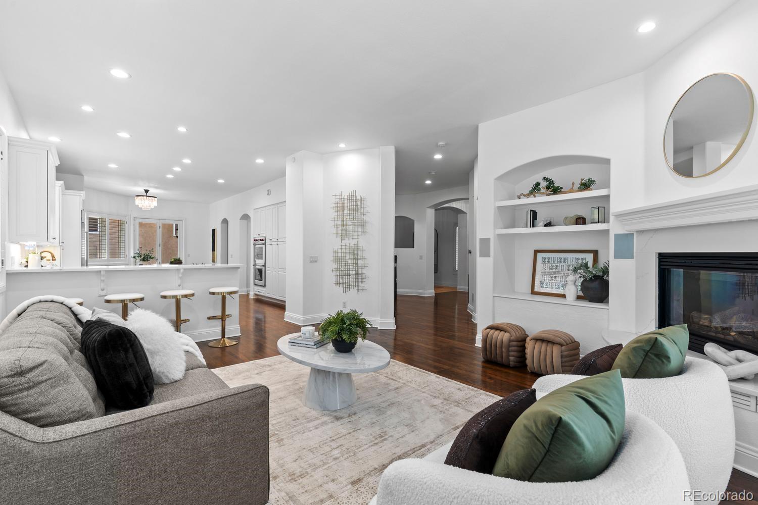 100 S University Boulevard Unit: 1