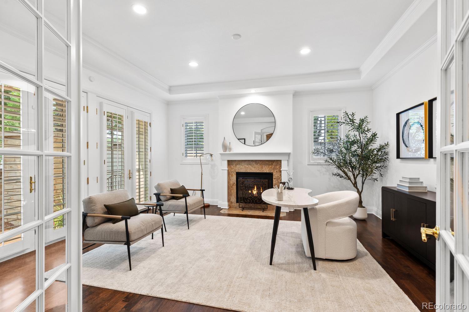 100 S University Boulevard Unit: 1