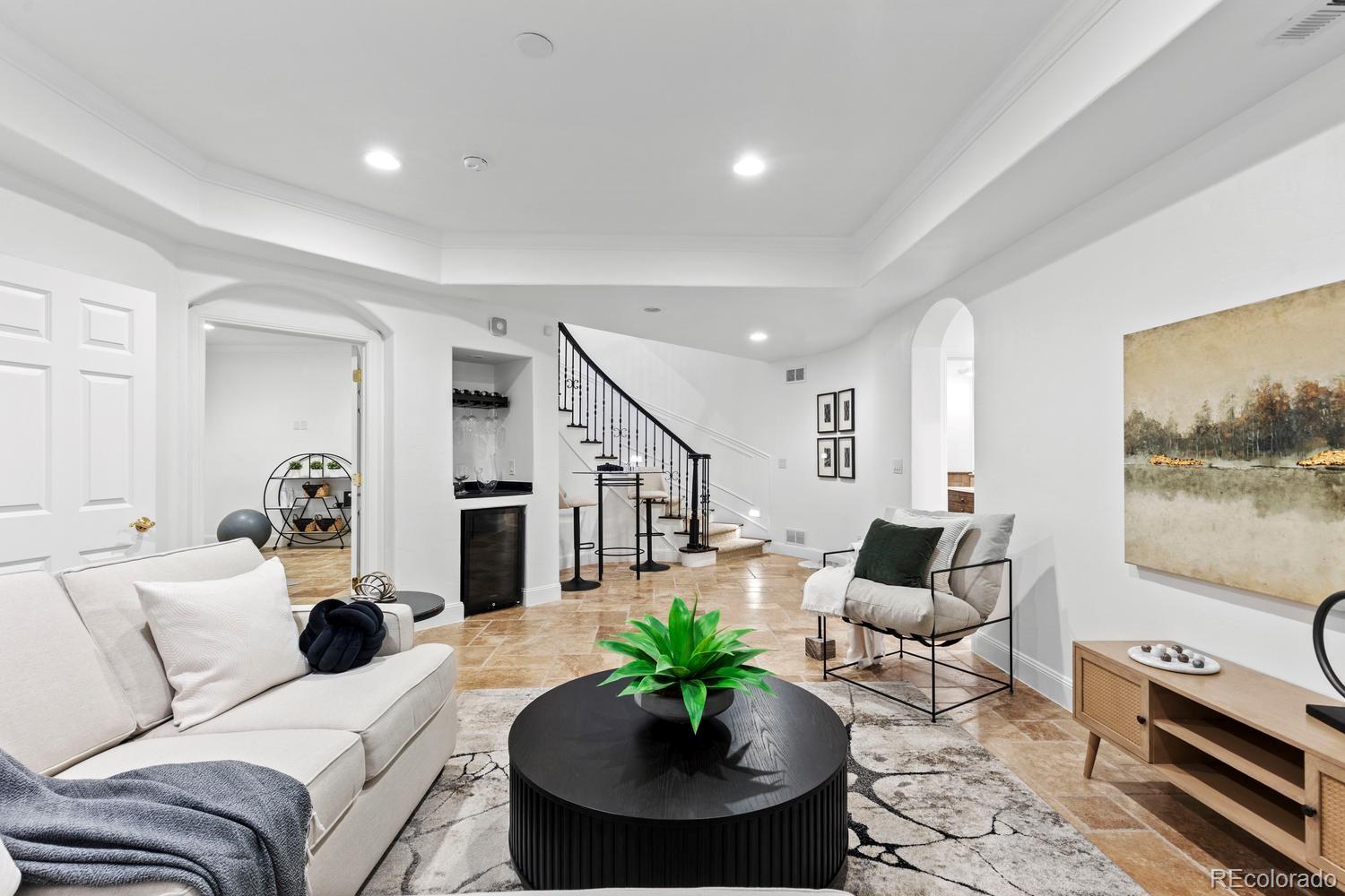 100 S University Boulevard Unit: 1
