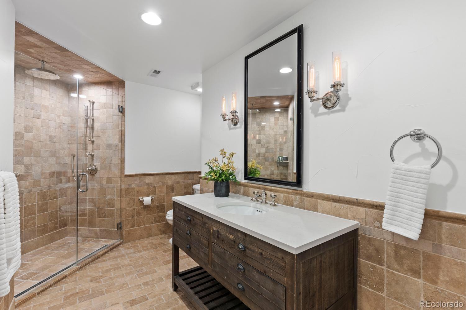 100 S University Boulevard Unit: 1