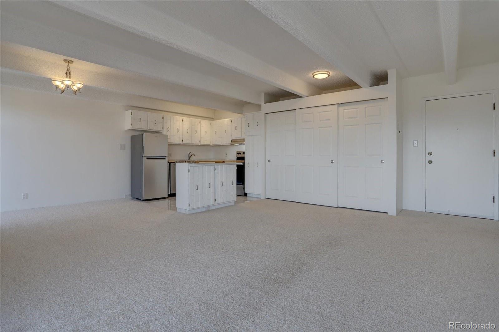 1365 Columbine Street Unit: 504