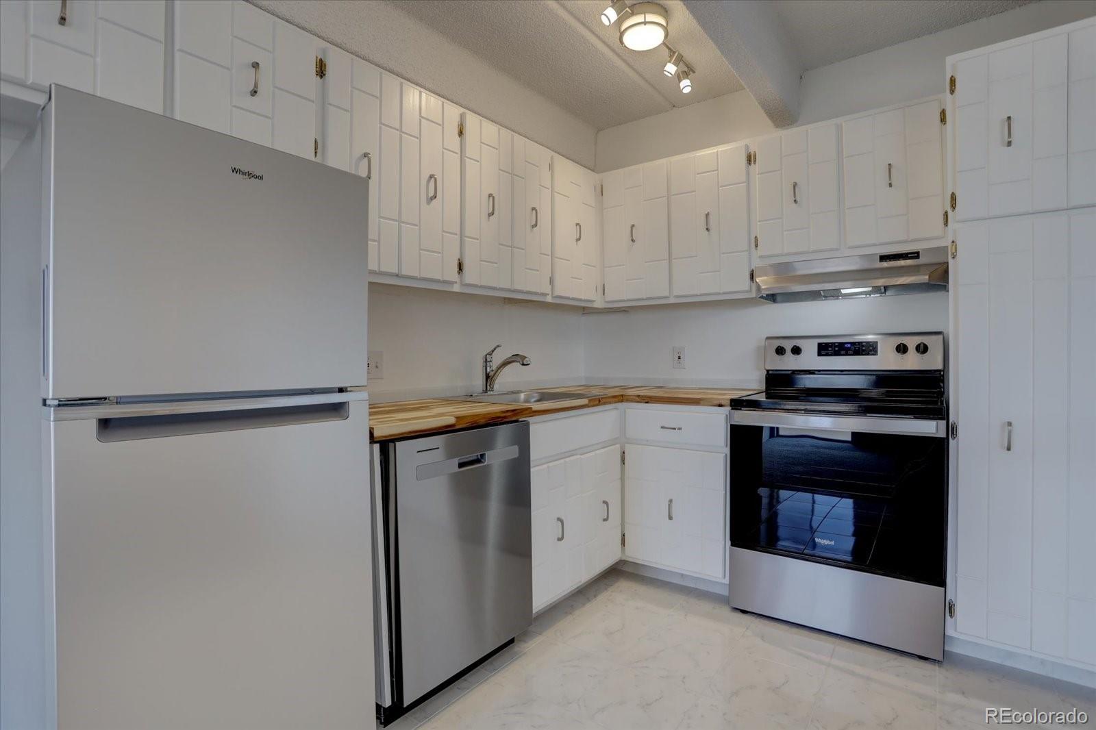 1365 Columbine Street Unit: 504