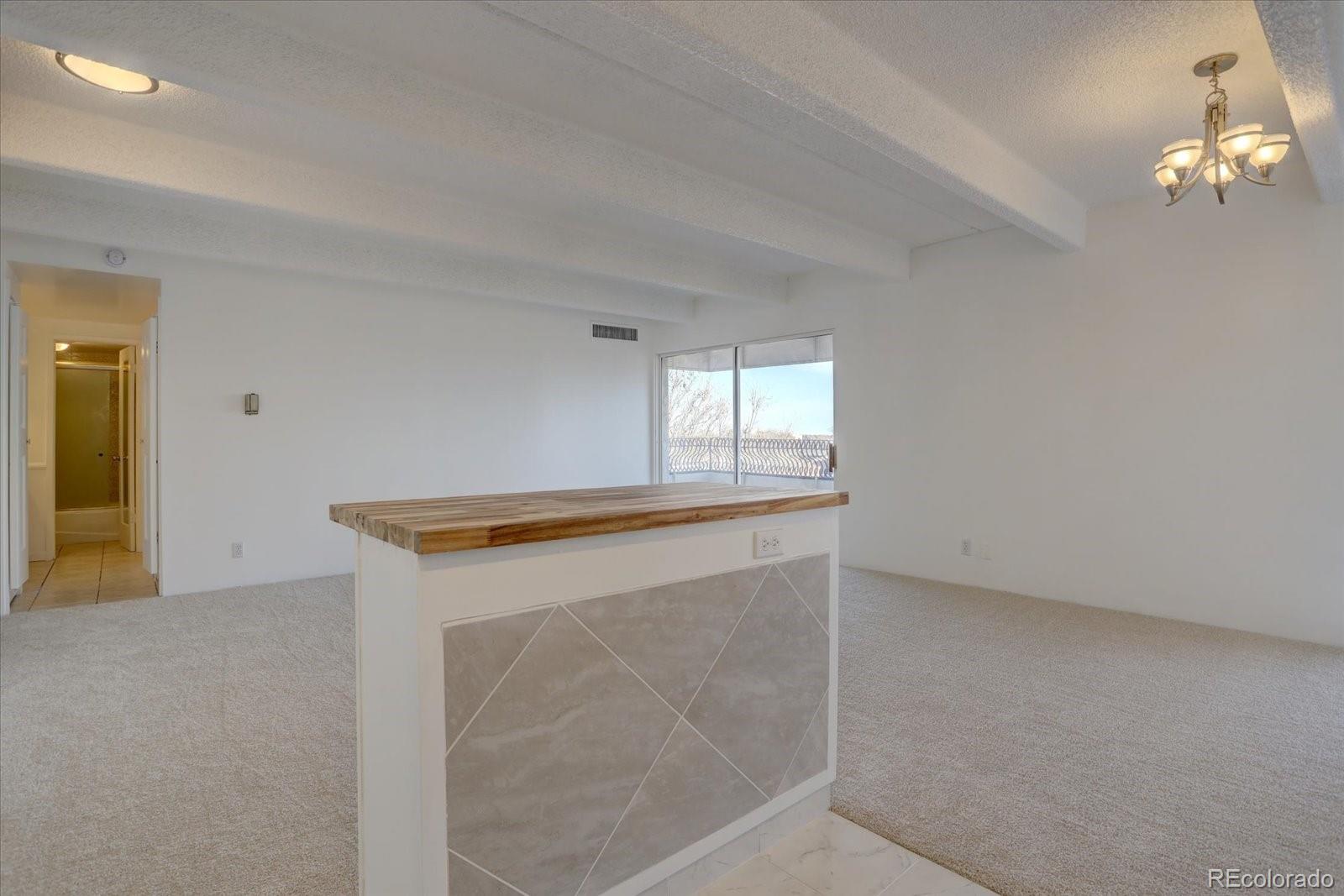 1365 Columbine Street Unit: 504
