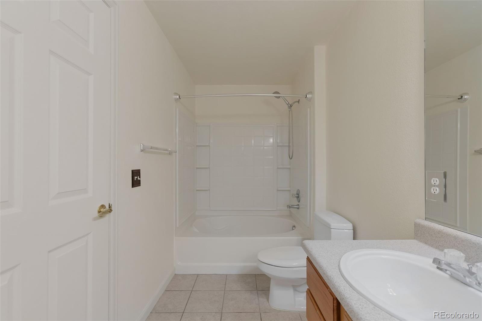 10091 E Carolina Drive Unit: 202
