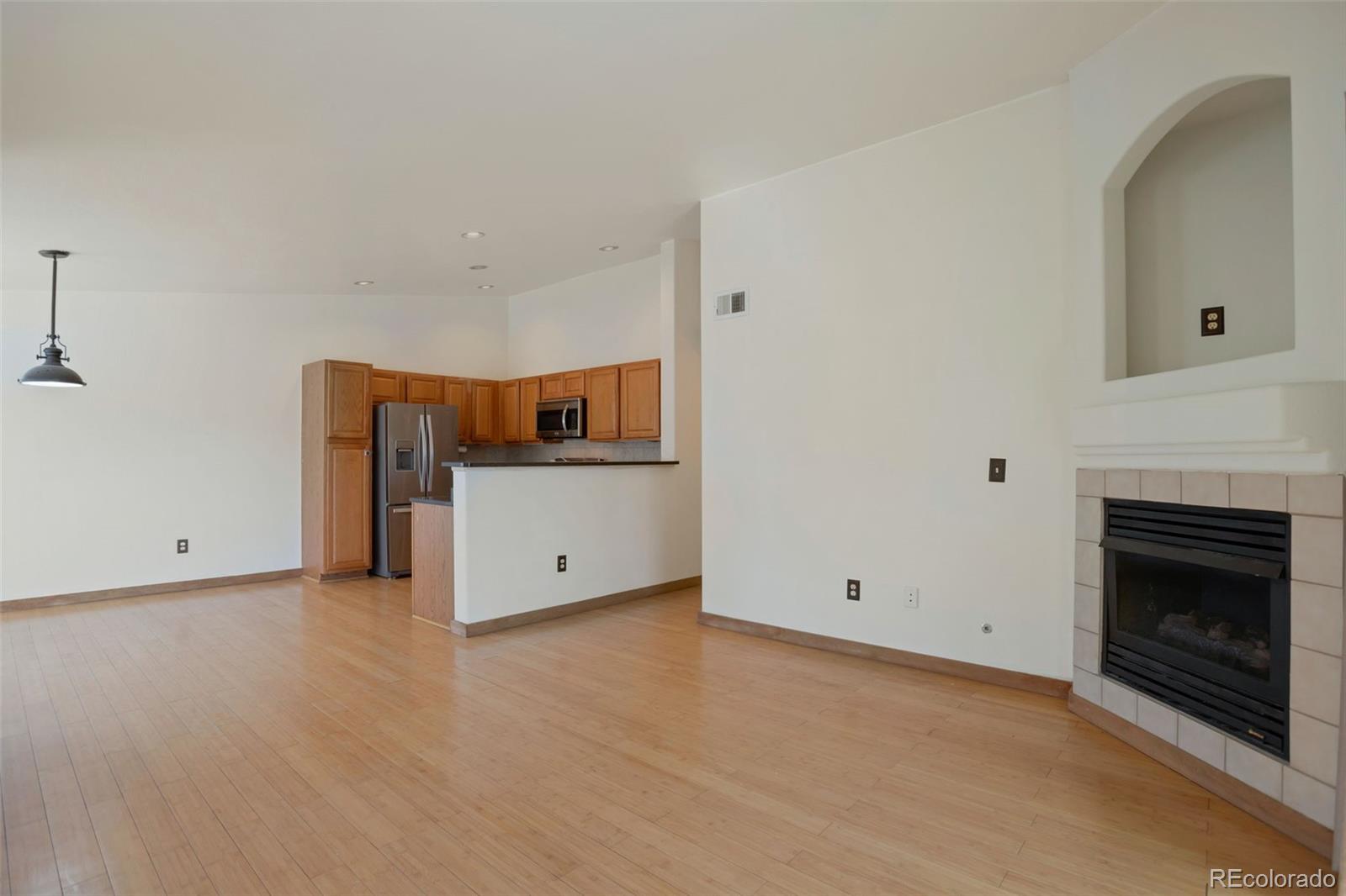 10091 E Carolina Drive Unit: 202