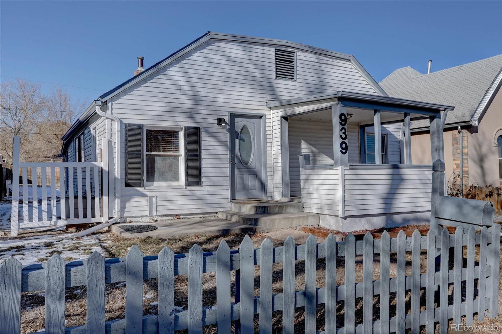 939 Knox Court