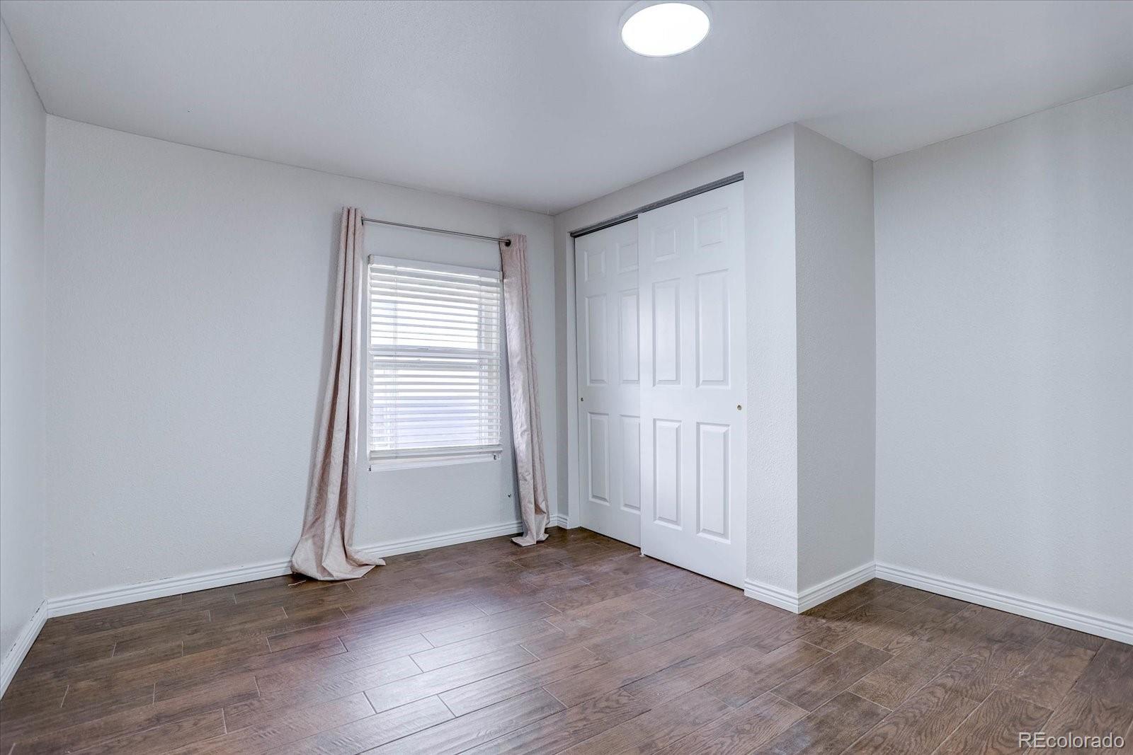 939 Knox Court