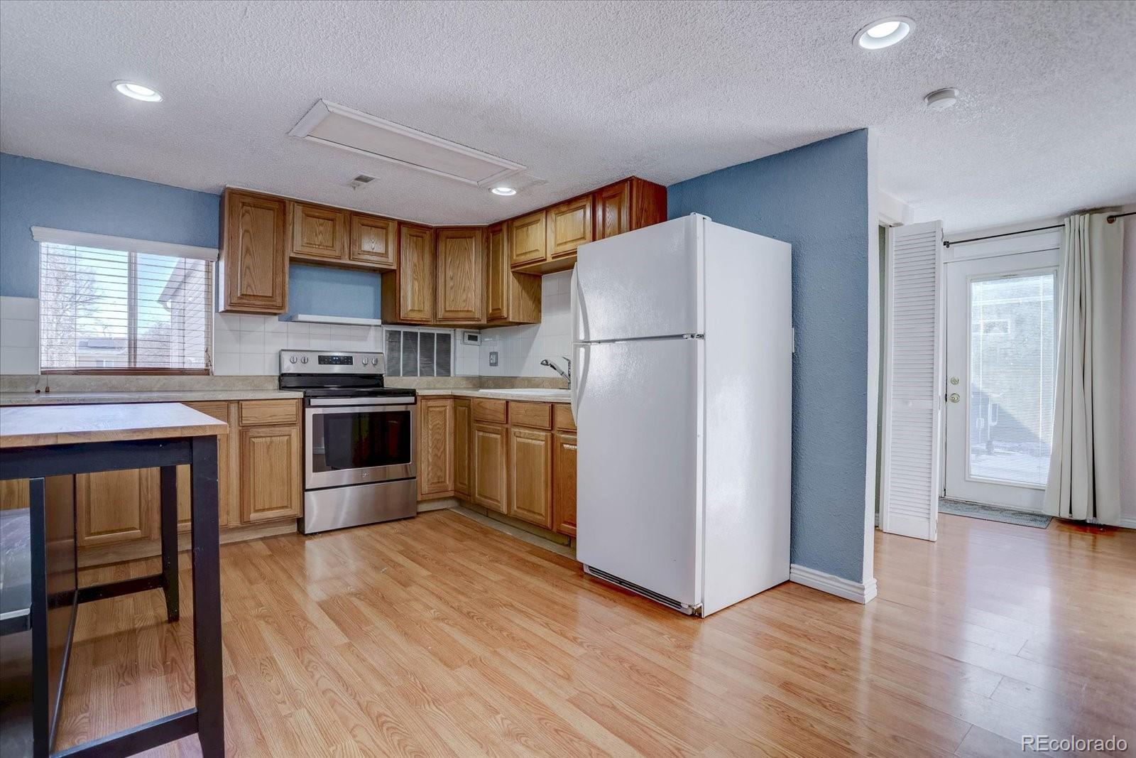 939 Knox Court