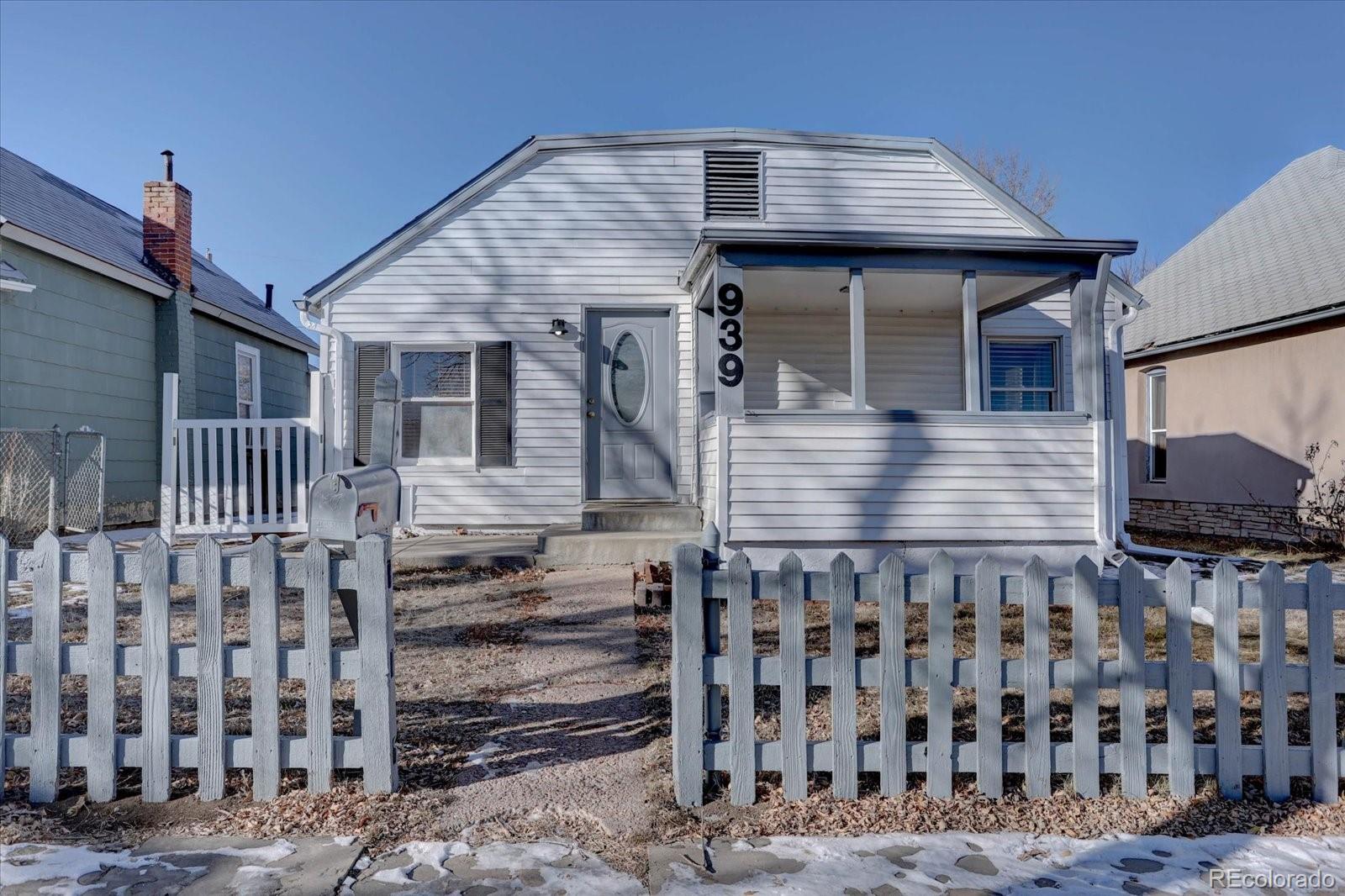 939 Knox Court