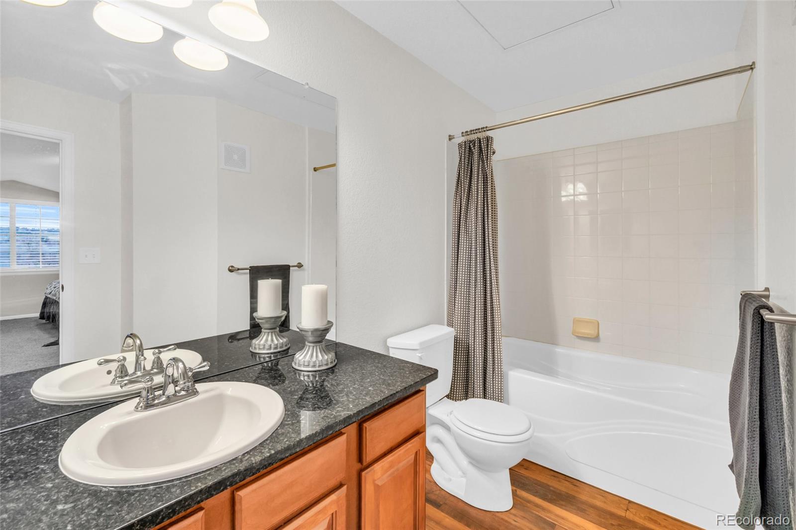 17525 Wilde Avenue Unit: 307