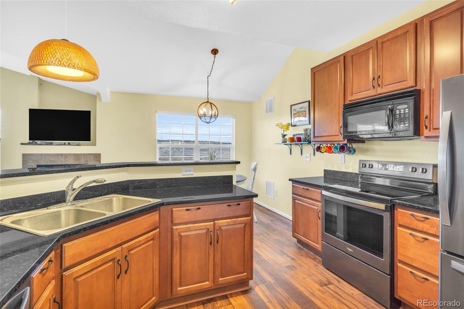 17525 Wilde Avenue Unit: 307