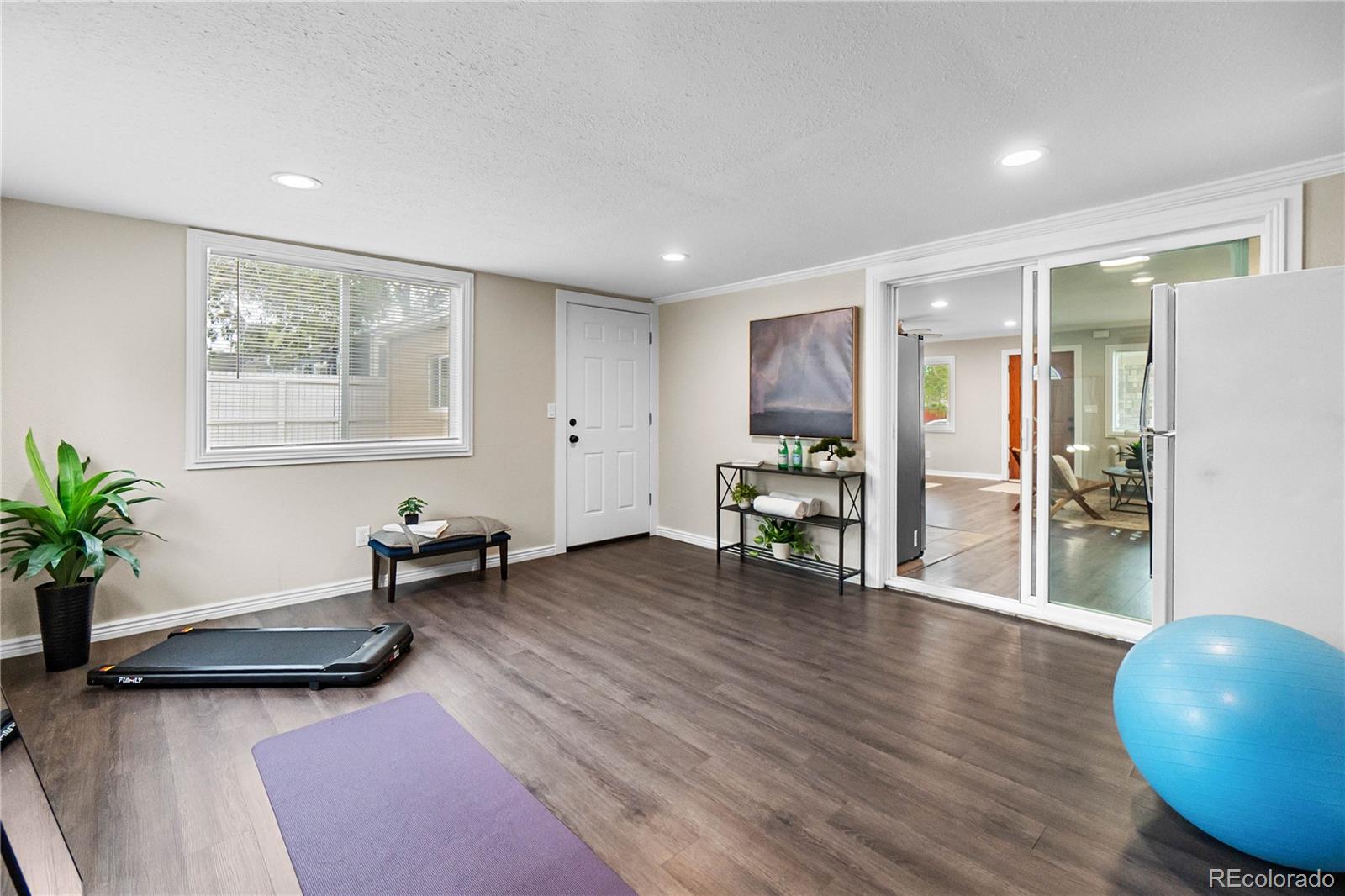 3056 S Grape Way