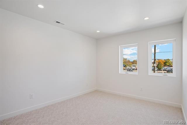 75 W Harvard Avenue