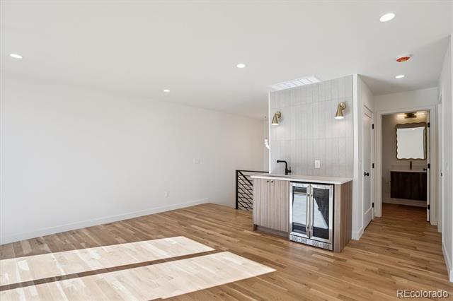 75 W Harvard Avenue