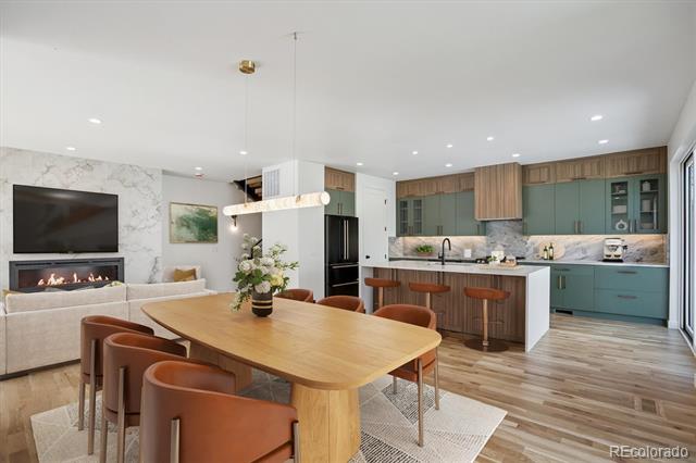 75 W Harvard Avenue