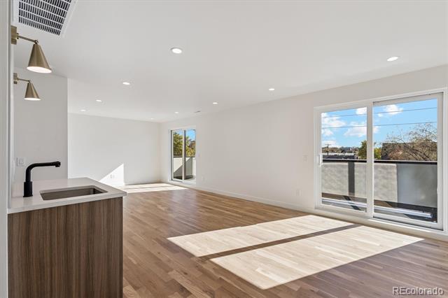 75 W Harvard Avenue