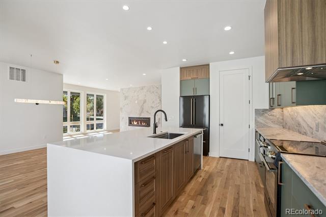 75 W Harvard Avenue