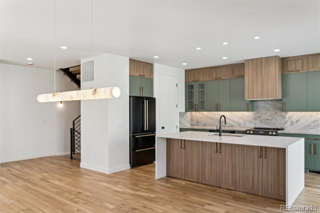 75 W Harvard Avenue