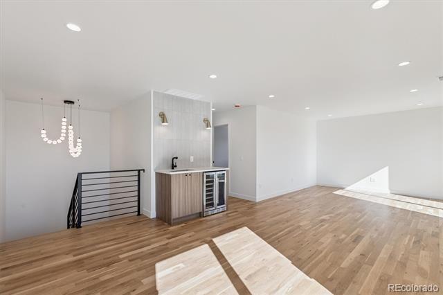 75 W Harvard Avenue