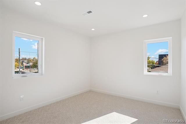 75 W Harvard Avenue