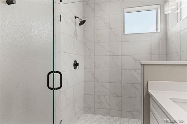 9071 Southurst Street