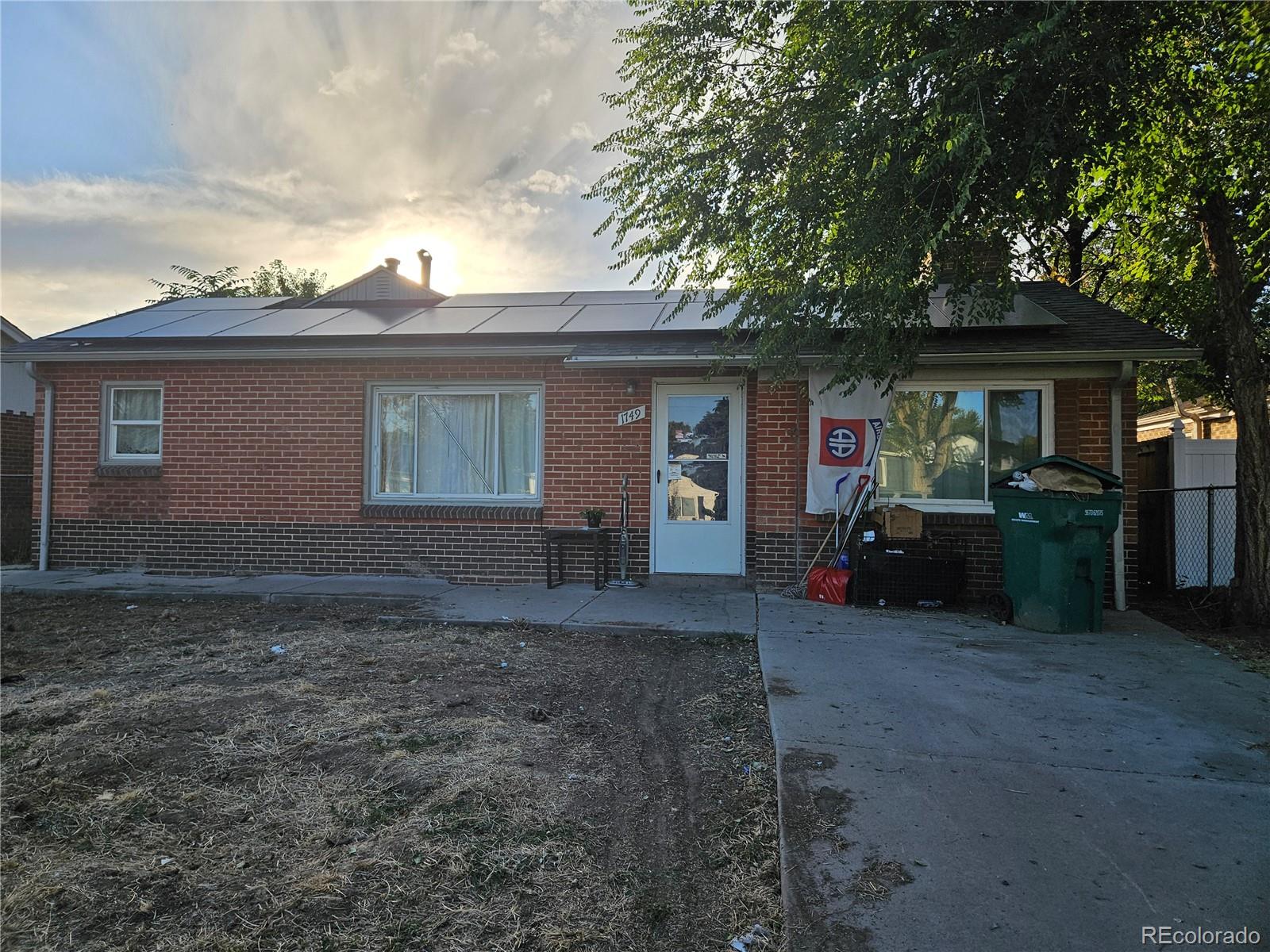 1749 Macon Street