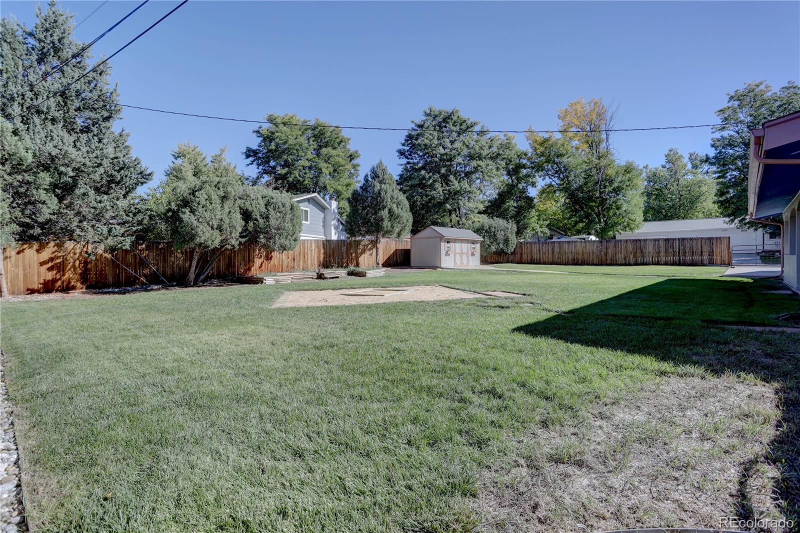 707 W Davies Way