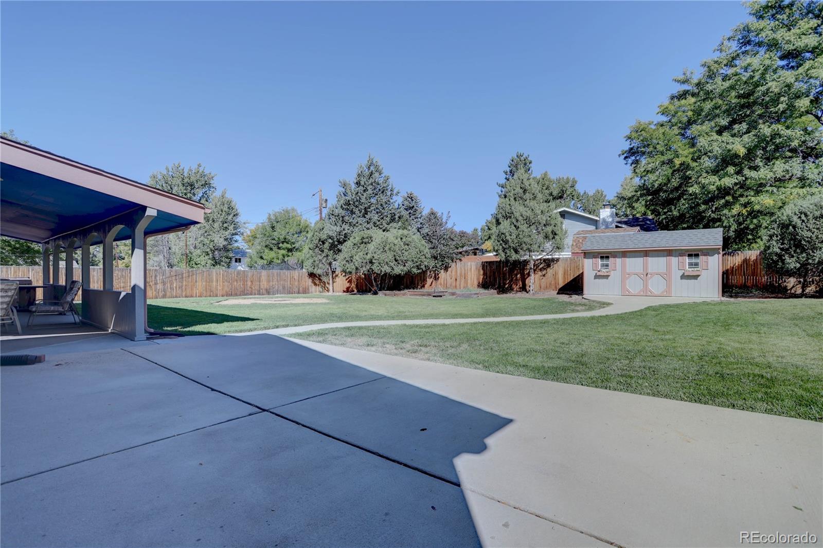 707 W Davies Way