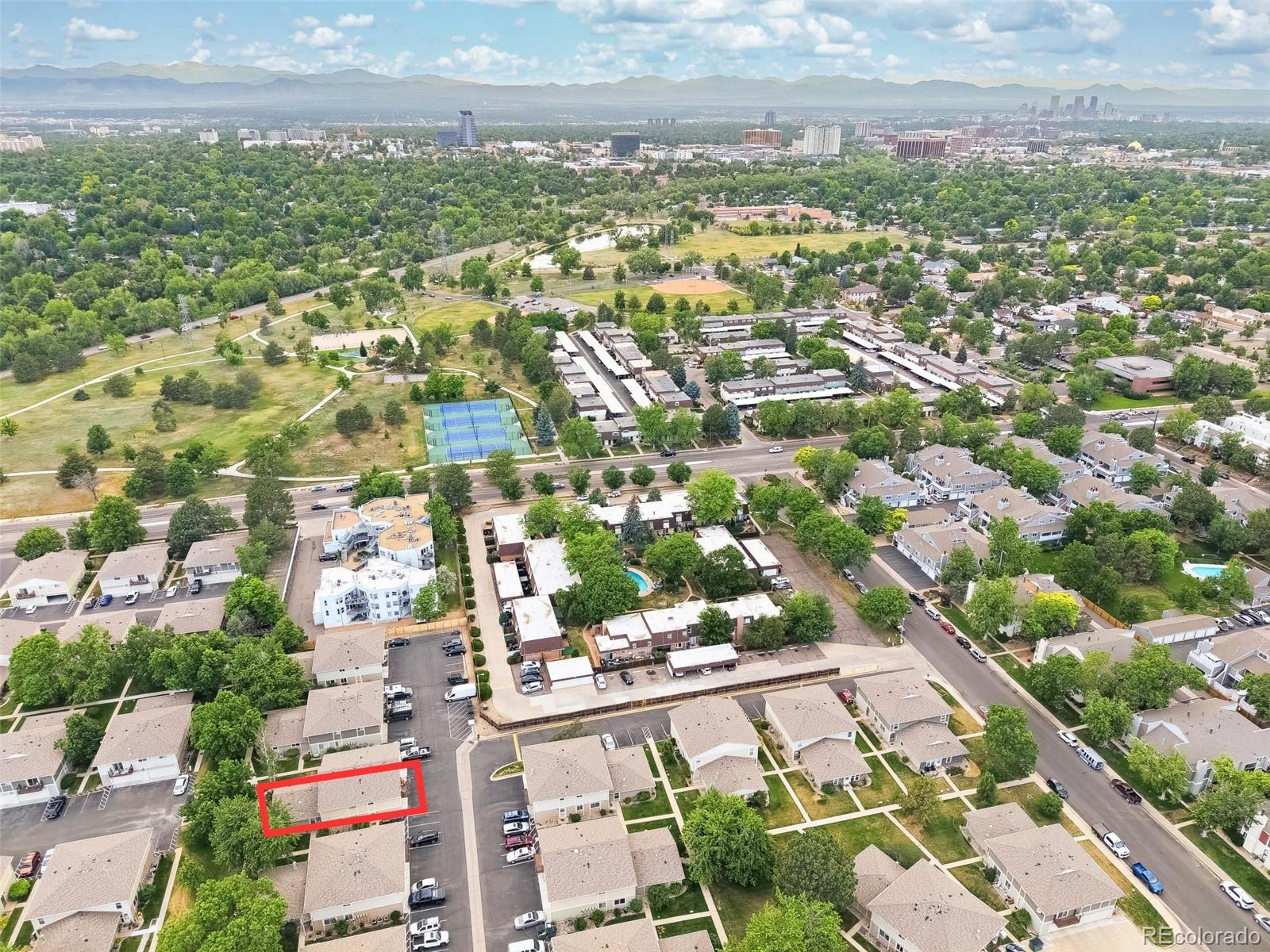 1250 S Monaco Street Parkway Unit: 12