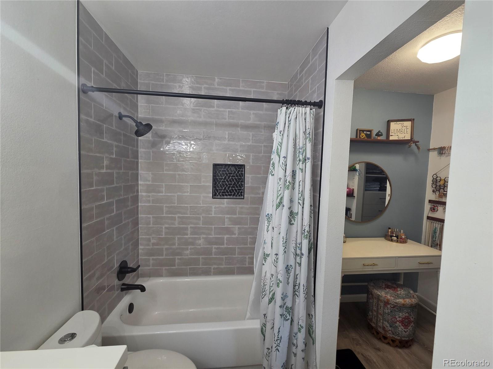 1250 S Monaco Street Parkway Unit: 12