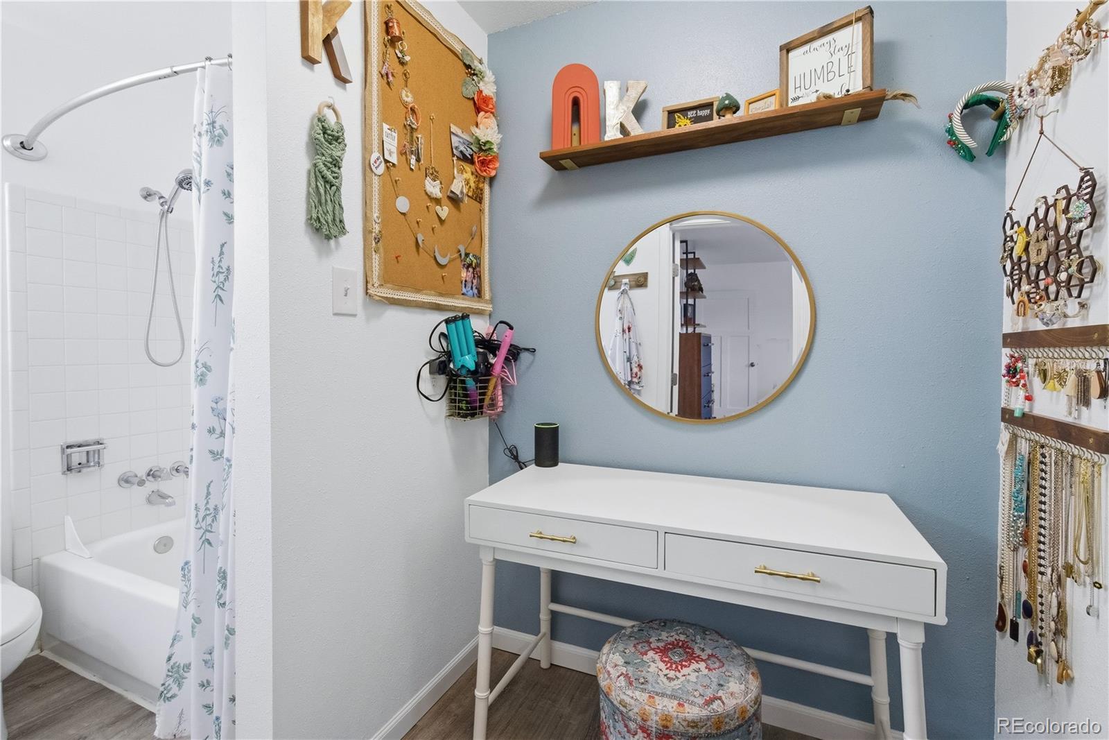 1250 S Monaco Street Parkway Unit: 12
