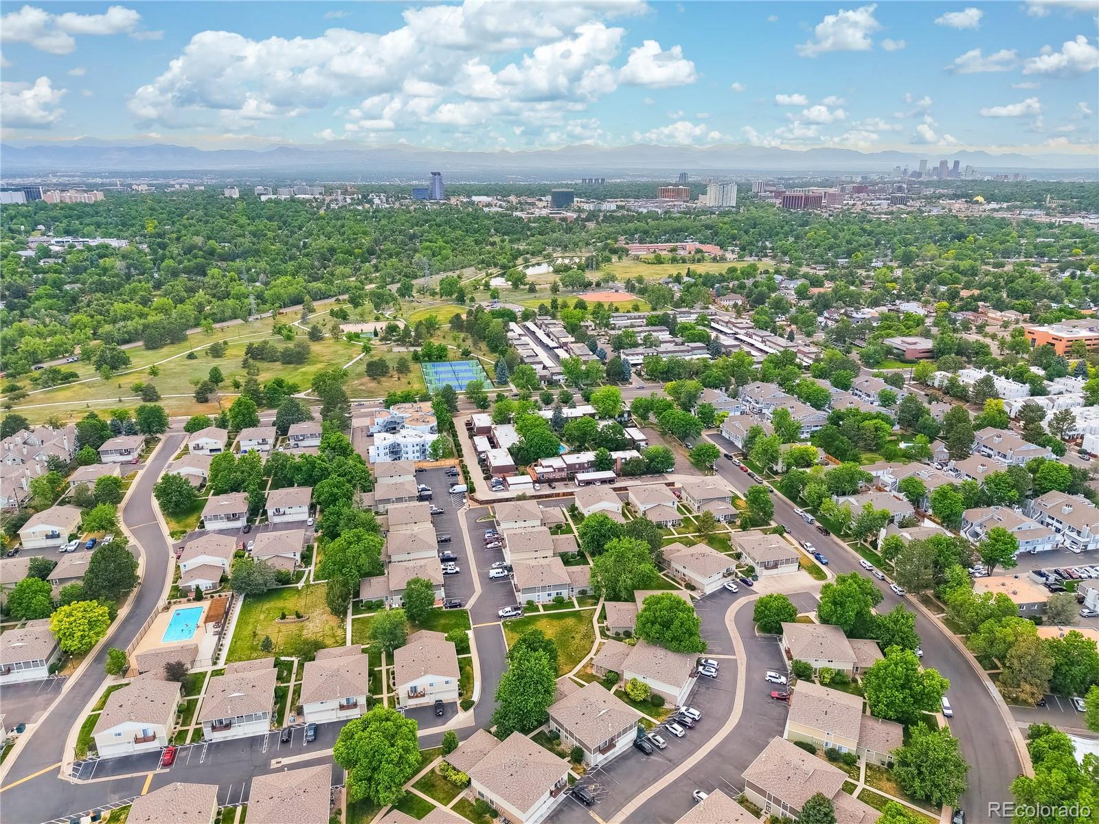 1250 S Monaco Street Parkway Unit: 12