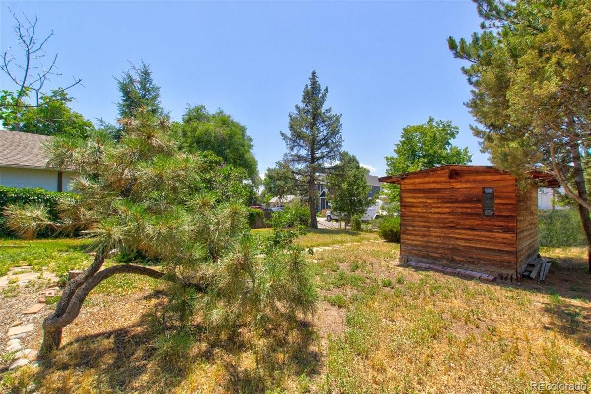 2402 S Cherokee Street Unit: 2404