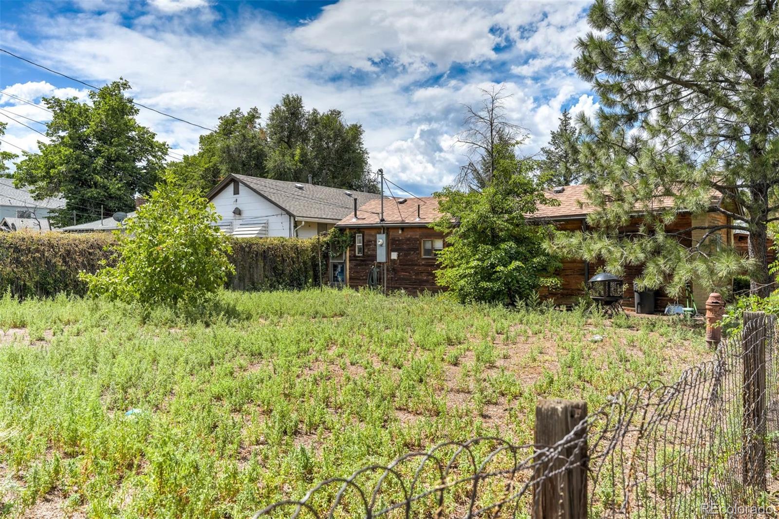 2402 S Cherokee Street Unit: 2404