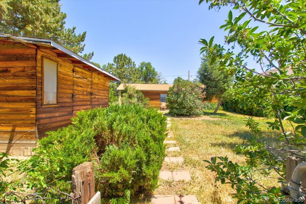 2402 S Cherokee Street Unit: 2404