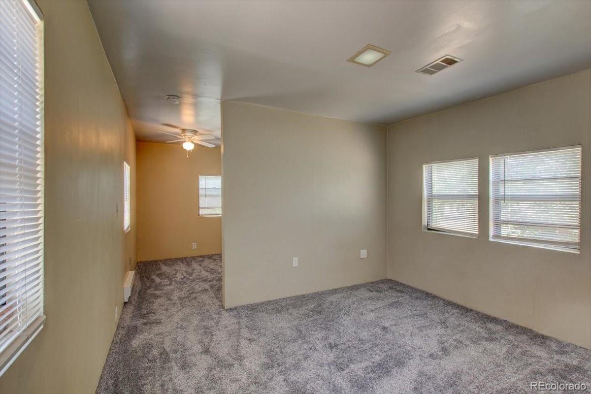 2402 S Cherokee Street Unit: 2404