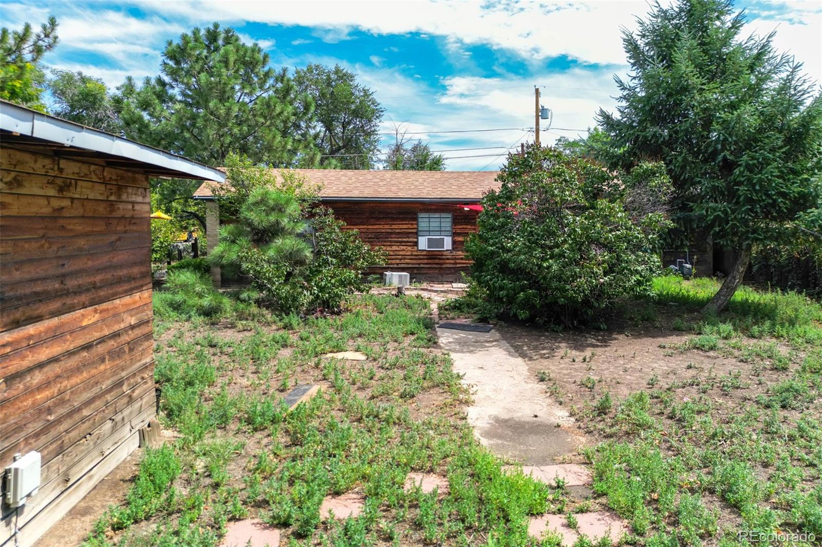 2402 S Cherokee Street Unit: 2404