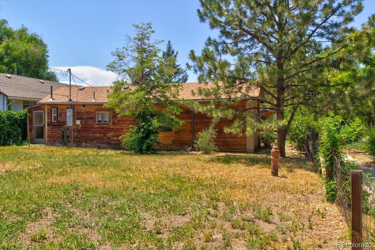 2402 S Cherokee Street Unit: 2404