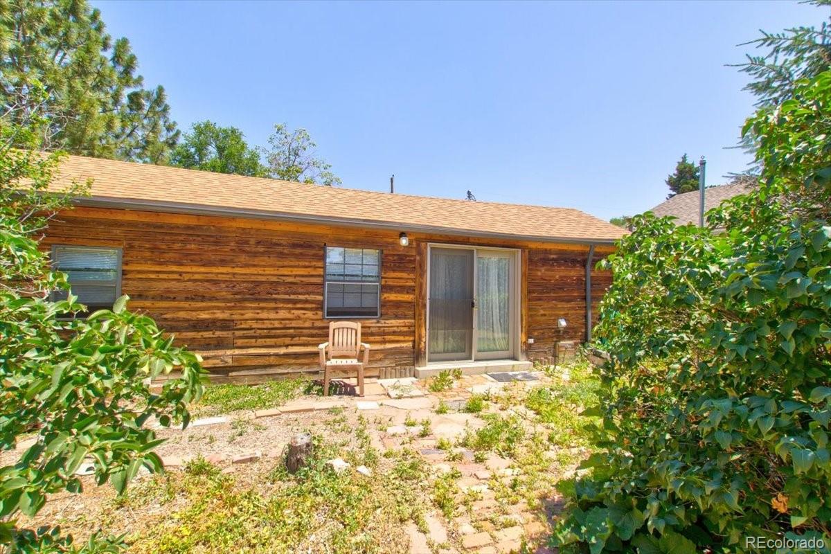 2402 S Cherokee Street Unit: 2404