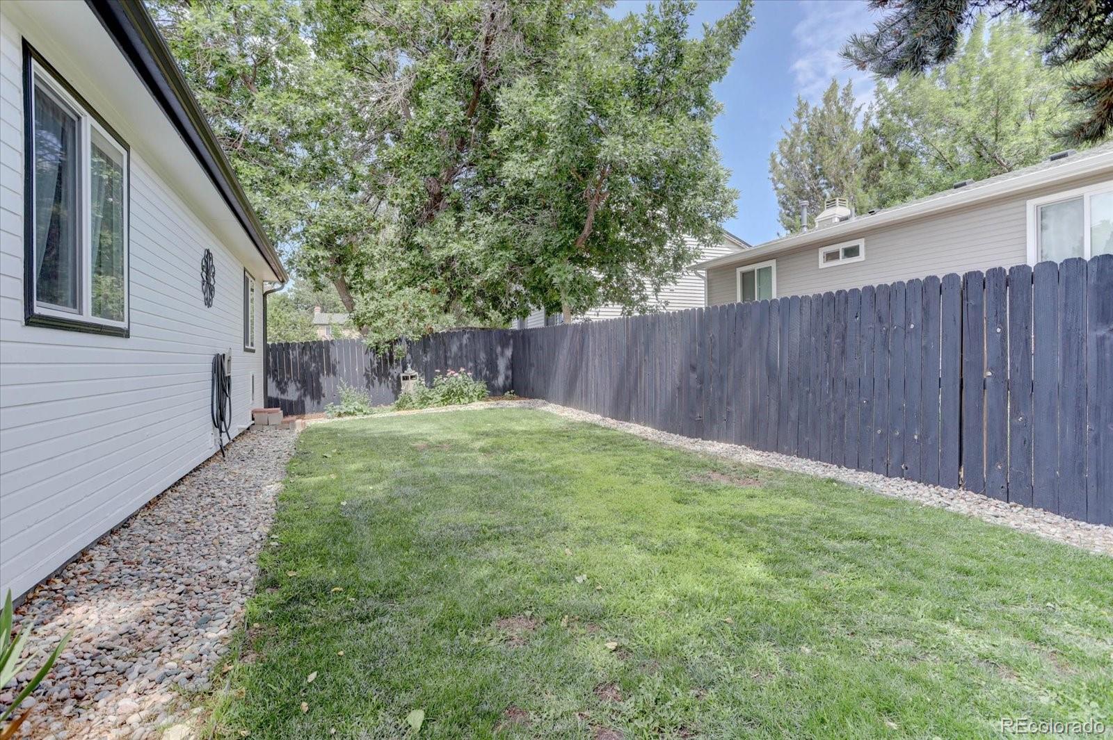 17658 Ponderosa Avenue