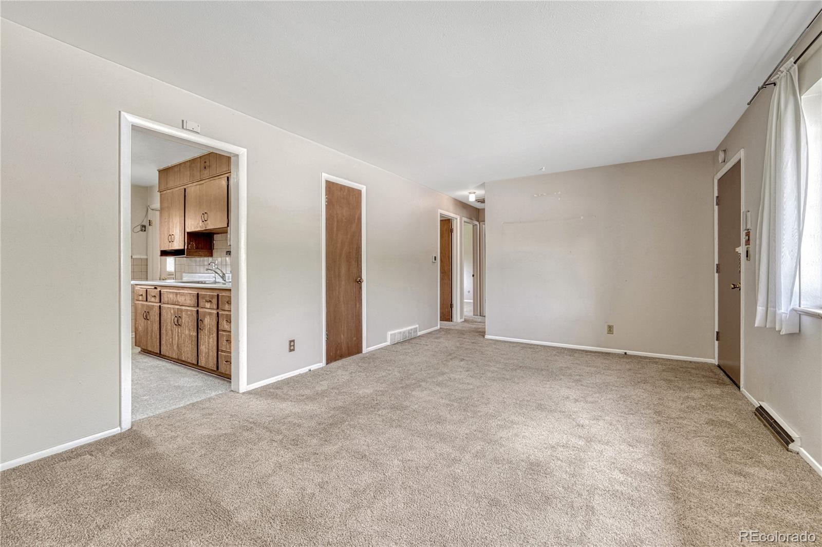 11169 W Kentucky Drive