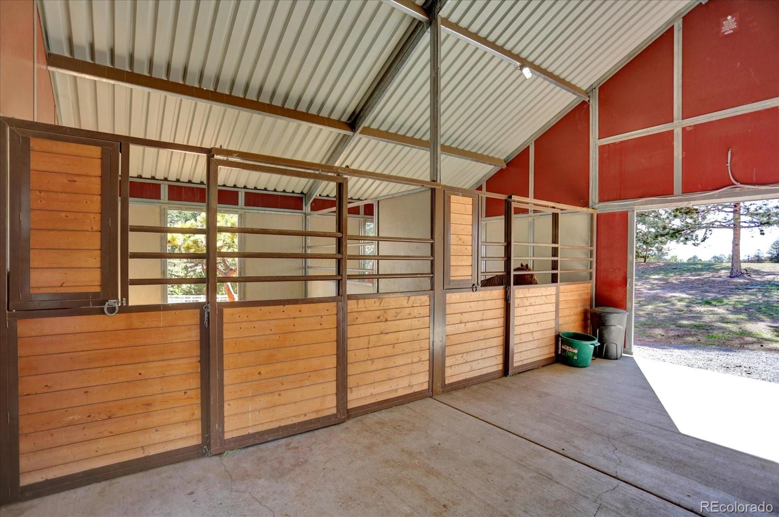 10204 Meadow Run