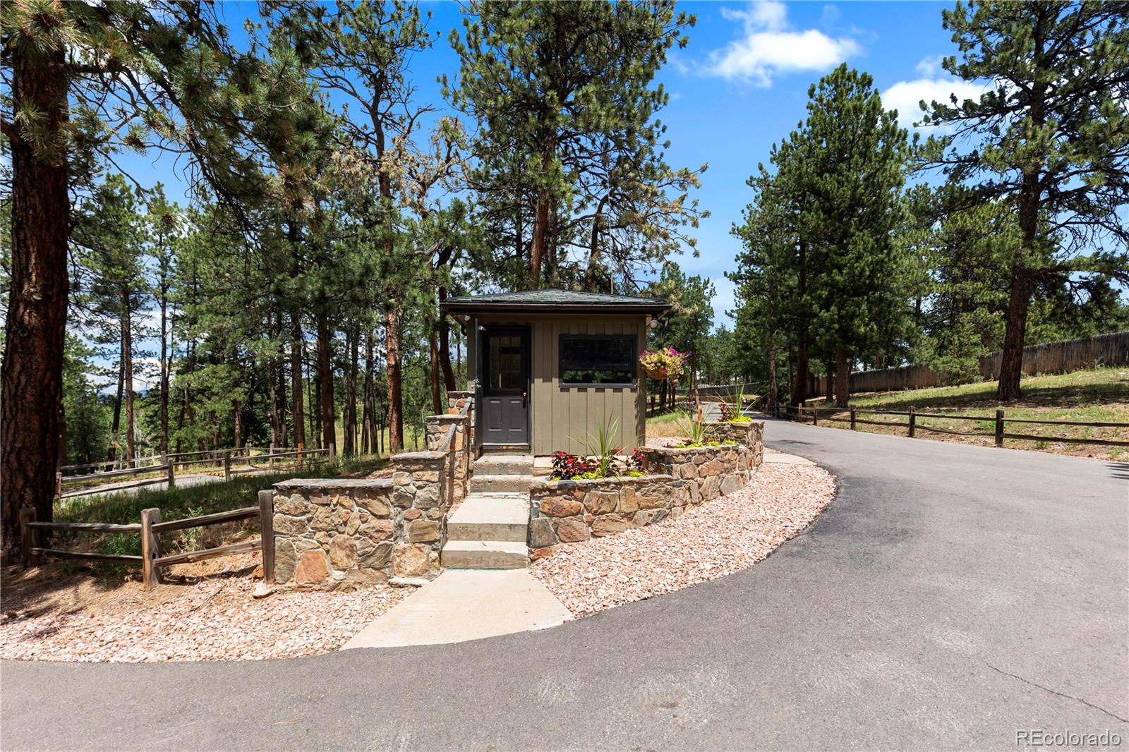 4095 Lakota Road