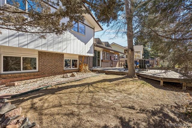 6613 S Pontiac Court