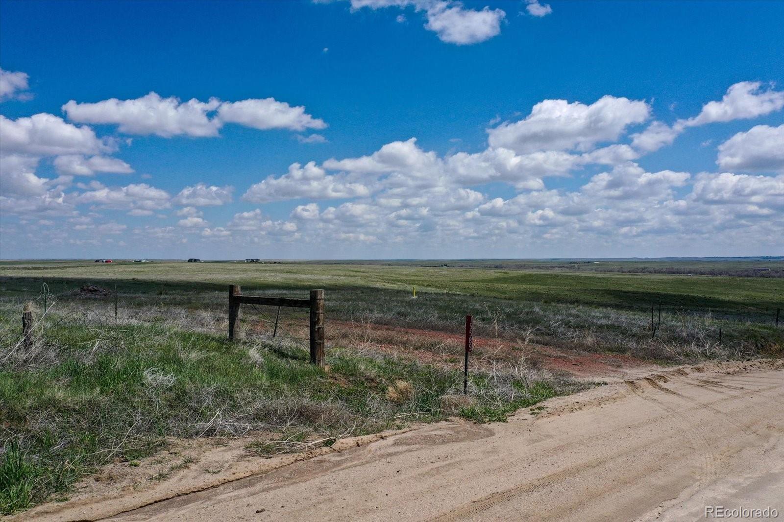 15585 County Road 166