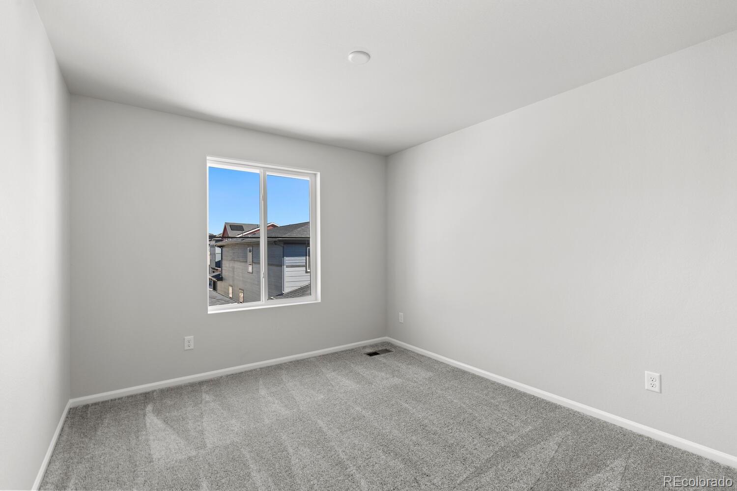8785 Whiteclover Street