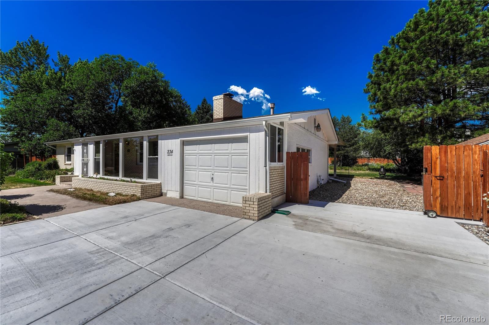 234 Crestridge Avenue