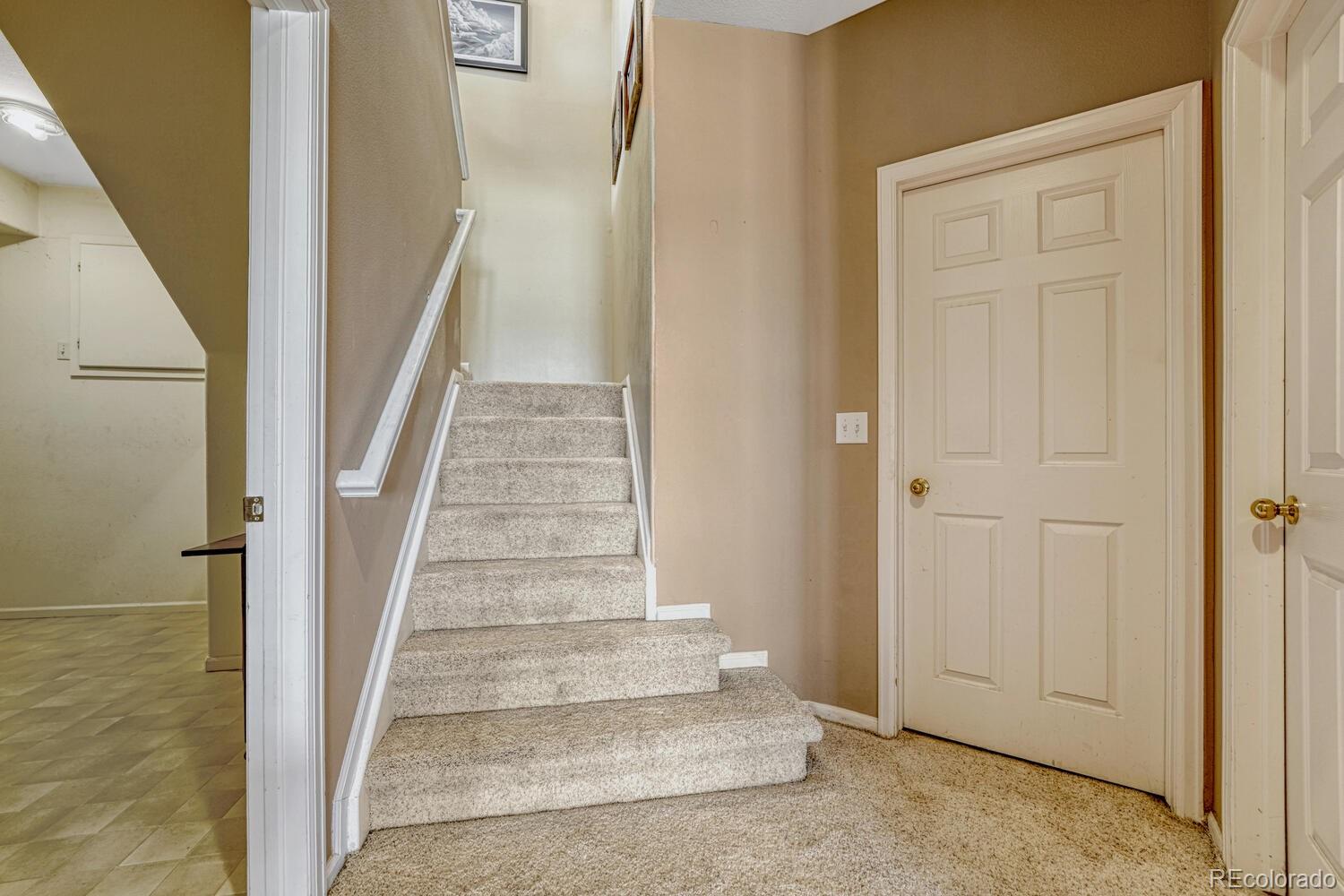 2809 Newport Circle