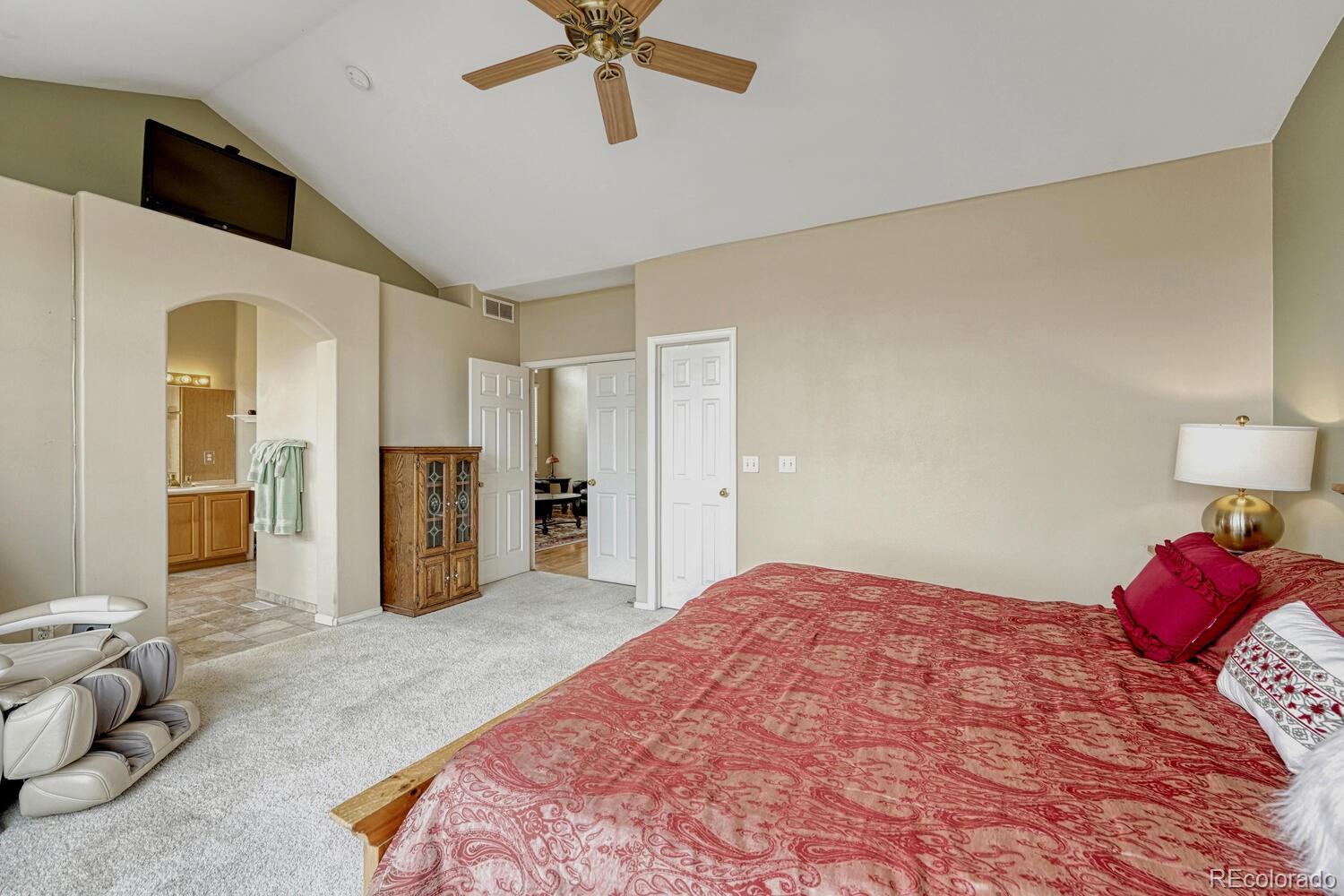 2809 Newport Circle