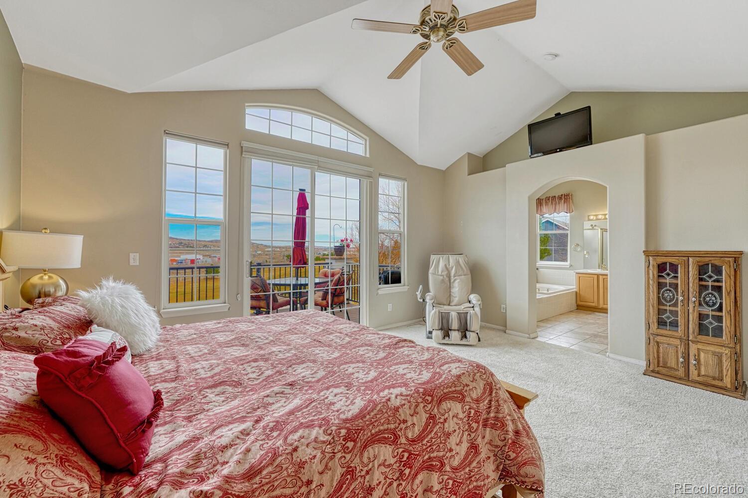 2809 Newport Circle